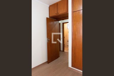 QUARTO 1 de apartamento à venda com 2 quartos, 85m² em Bosque, Campinas