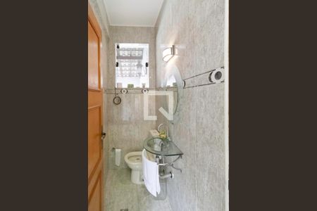 Lavabo de casa de condomínio à venda com 4 quartos, 587m² em Planalto, Belo Horizonte