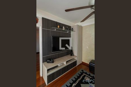 Casa de condomínio à venda com 587m², 4 quartos e 6 vagas Casa de condomínio à venda com 587m², 4 quartos e 6 vagasSala 3