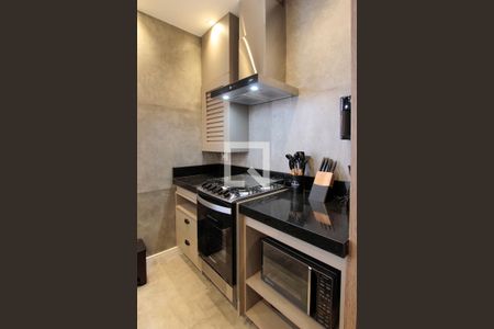 Cozinha de apartamento para alugar com 1 quarto, 55m² em Barra da Tijuca, Rio de Janeiro