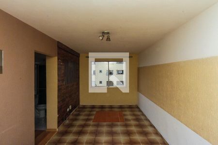 Sala de apartamento para alugar com 2 quartos, 60m² em Vila Ivone, São Paulo