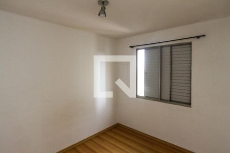 Quarto 02 de apartamento para alugar com 2 quartos, 60m² em Vila Ivone, São Paulo