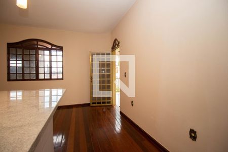 Sala de casa para alugar com 4 quartos, 190m² em Setor Habitacional Vicente Pires, Brasília