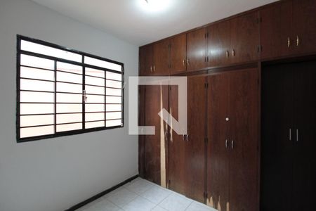 Suite de casa para alugar com 3 quartos, 130m² em Céu Azul, Belo Horizonte