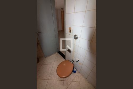 Banheiro de apartamento para alugar com 1 quarto, 60m² em Asa Norte, Brasília