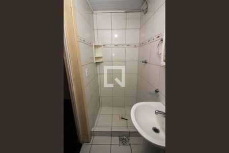 Banheiro de apartamento para alugar com 1 quarto, 36m² em Cidade Baixa, Porto Alegre