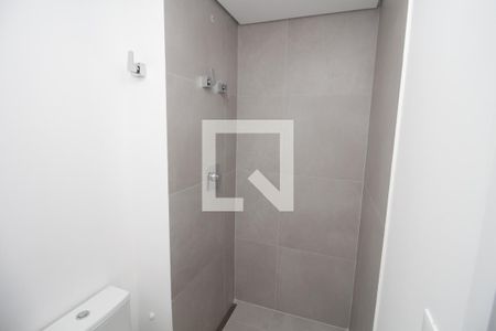 Banheiro de kitnet/studio à venda com 0 quarto, 41m² em Vila Gomes Cardim, São Paulo