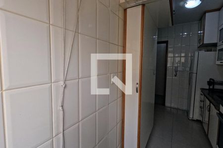 Área de Serviço de apartamento para alugar com 2 quartos, 70m² em Encruzilhada, Santos