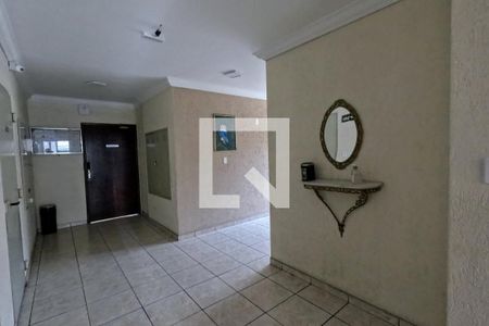 Área Comum - Hall de Entrada de apartamento para alugar com 2 quartos, 70m² em Encruzilhada, Santos