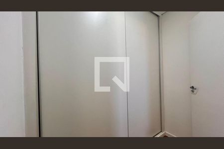 closet de apartamento à venda com 2 quartos, 185m² em Fernão Dias, Belo Horizonte