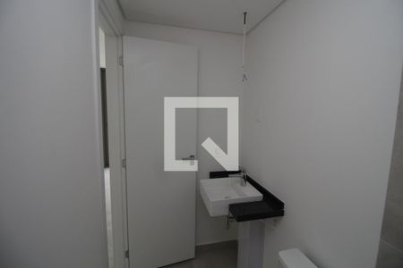 Banheiro de kitnet/studio para alugar com 0 quarto, 21m² em Vila Gomes Cardim, São Paulo