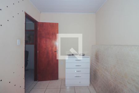 Quarto 1 de casa para alugar com 3 quartos, 120m² em Costa E Silva, Porto Alegre