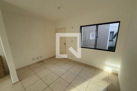 Sala  de apartamento para alugar com 2 quartos, 50m² em Planalto Verde, Ribeirão Preto