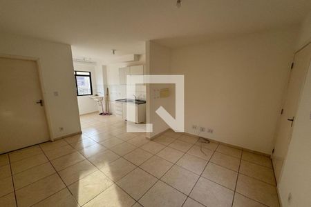 Sala  de apartamento para alugar com 2 quartos, 50m² em Planalto Verde, Ribeirão Preto