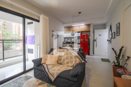 Sala de apartamento à venda com 1 quarto, 50m² em Cambuí, Campinas