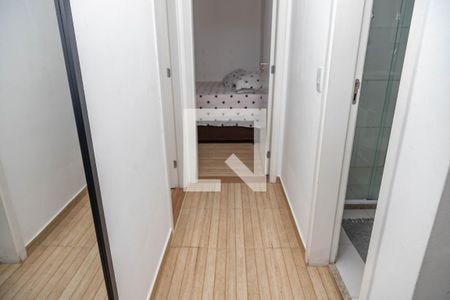 Corredor  de apartamento à venda com 2 quartos, 44m² em Centro, Diadema