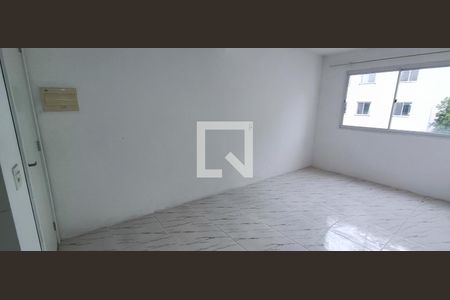 Sala de apartamento para alugar com 2 quartos, 37m² em Jardim Helga, São Paulo