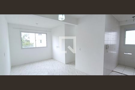 Sala de apartamento para alugar com 2 quartos, 37m² em Jardim Helga, São Paulo