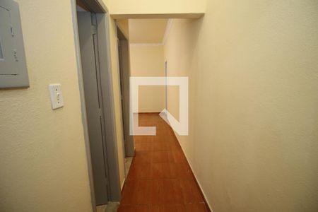 Sala - Corredor de apartamento para alugar com 1 quarto, 48m² em Vila da Penha, Rio de Janeiro