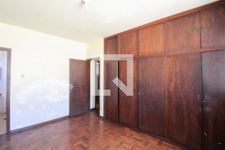 Suíte de casa à venda com 3 quartos, 370m² em Pampulha, Belo Horizonte