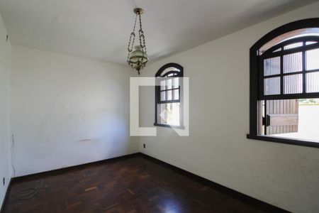 Sala de casa à venda com 3 quartos, 370m² em Pampulha, Belo Horizonte