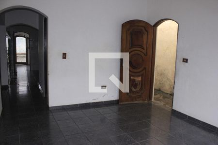 Sala de casa para alugar com 3 quartos, 310m² em Jardim Santa Barbara, Guarulhos