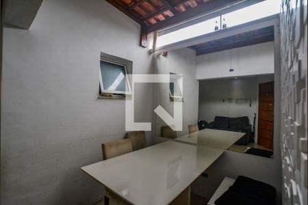 Sala de apartamento à venda com 2 quartos, 38m² em Jardim Utinga, Santo André