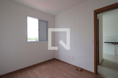 Quarto 2 de apartamento para alugar com 2 quartos, 48m² em Via Norte, Ribeirão Preto