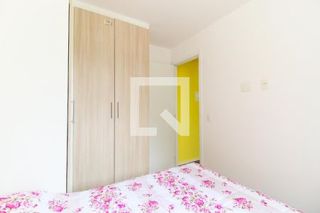 Quarto 2 de apartamento para alugar com 2 quartos, 42m² em Jardim Helian, São Paulo