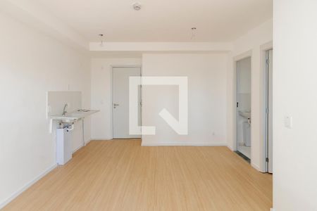 Sala/ Cozinha de apartamento para alugar com 1 quarto, 33m² em Jardim Aeroporto, São Paulo