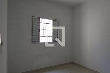 Quarto 1 de casa para alugar com 2 quartos, 135m² em Conjunto Residencial Butanta, São Paulo