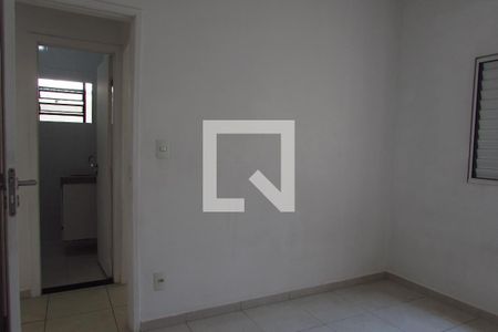 Quarto 1 de casa para alugar com 2 quartos, 135m² em Conjunto Residencial Butanta, São Paulo