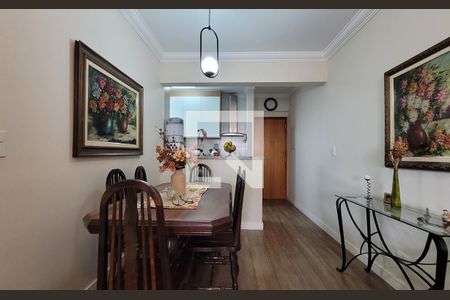 Sala de apartamento à venda com 2 quartos, 60m² em Campestre, Santo André