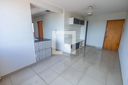 Sala de apartamento para alugar com 4 quartos, 75m² em Planalto, Belo Horizonte