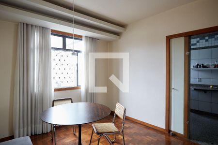 Sala de apartamento à venda com 3 quartos, 100m² em Cruzeiro, Belo Horizonte