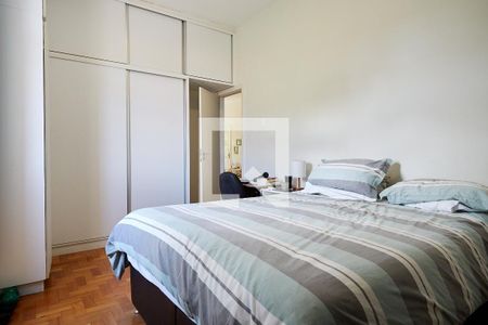 Suíte de apartamento à venda com 3 quartos, 110m² em Sagrada Família, Belo Horizonte