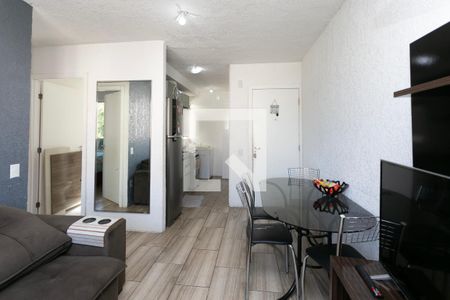 Sala de apartamento à venda com 2 quartos, 45m² em Mário Quintana, Porto Alegre