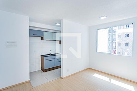 Sala de apartamento para alugar com 2 quartos, 42m² em Loteamento City Jaragua, São Paulo