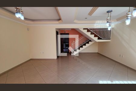 Sala de casa à venda com 3 quartos, 187m² em Parque da Represa, Jundiaí