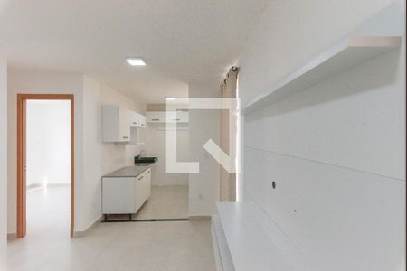 Sala de apartamento para alugar com 2 quartos, 44m² em Jardim Esmeraldina, Campinas