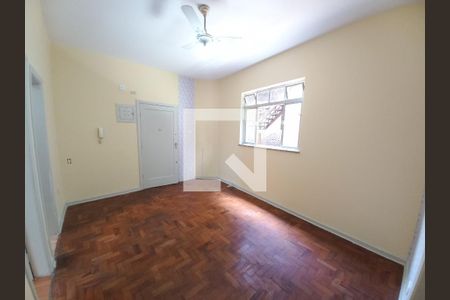 Sala de apartamento para alugar com 2 quartos, 70m² em Centro, São Vicente