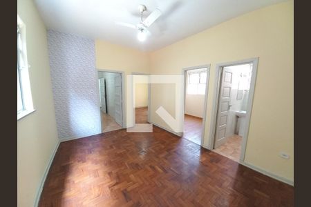 Sala de apartamento para alugar com 2 quartos, 70m² em Centro, São Vicente