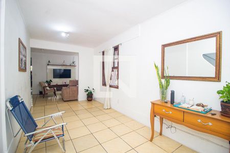 Sala de casa à venda com 6 quartos, 290m² em Partenon, Porto Alegre