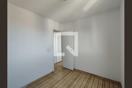 Quarto 2 de apartamento para alugar com 2 quartos, 42m² em Jardim Sao Miguel, Ferraz de Vasconcelos