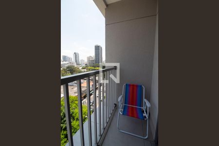 Varanda de kitnet/studio à venda com 1 quarto, 27m² em Pinheiros, São Paulo