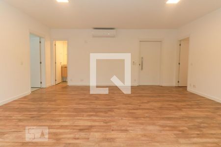 Apartamento para alugar com 4 quartos, 164m² em Pinheiros, São Paulo