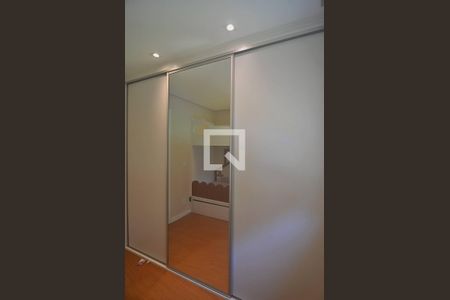 Apartamento à venda com 2 quartos, 68m² em Marechal Rondon, Canoas