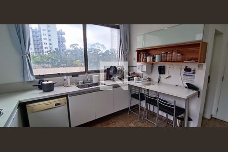 Cozinha  de apartamento à venda com 4 quartos, 425m² em Morumbi, São Paulo