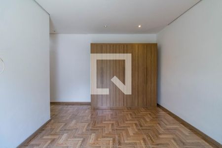 Quarto 1 de casa para alugar com 3 quartos, 200m² em Vila Morumbi, São Paulo