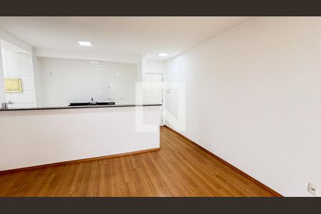 Sala de apartamento à venda com 3 quartos, 73m² em Vila Helena, Santo André